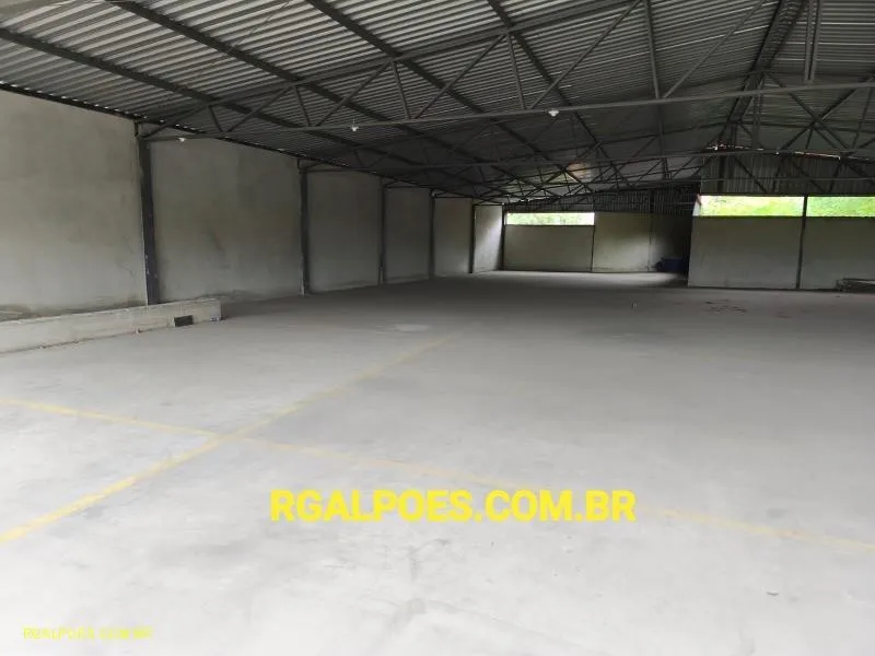 Imagem Galpão para Locação em DUQUE DE CAXIAS, PARQUE PAULISTA, 1 banheiro