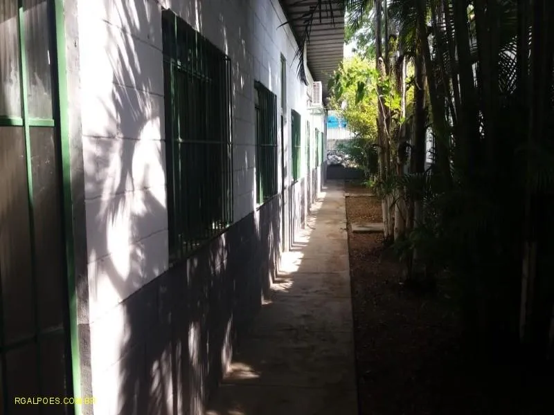 Imagem Galpão para Venda em QUEIMADOS, Distrito Industrial, 5 banheiros, 10 vagas