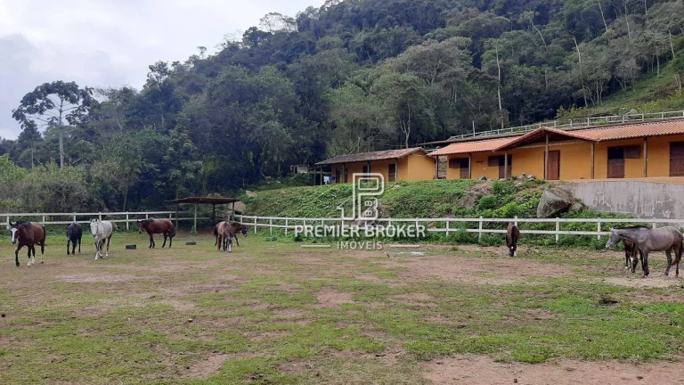 Foto do imóvel Terreno à venda, 140000 m² por R$ 1.500.000,00 - Córrego das Pedras - Teresópolis/RJ