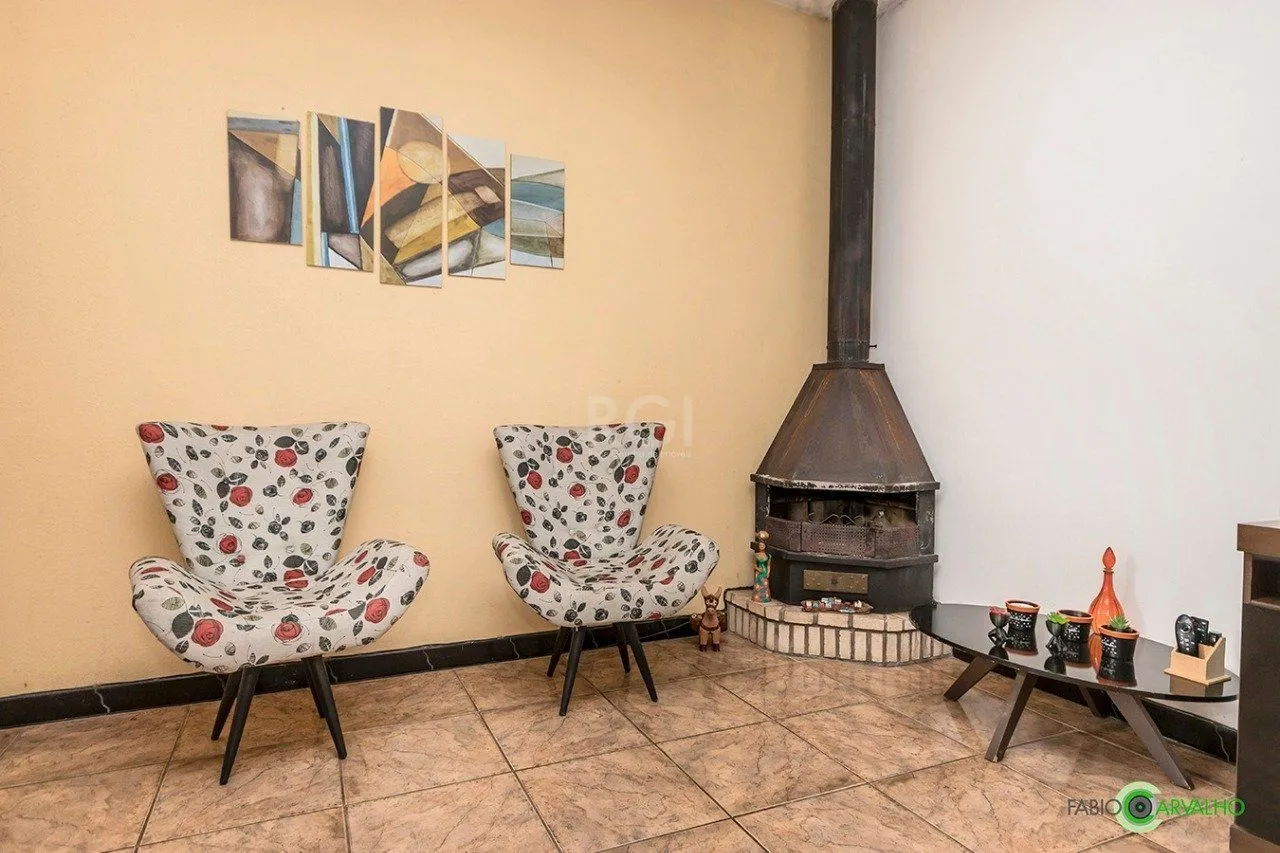 Imagem Casa para Venda - 168m², 3 dormitórios, sendo 1 suites, 3 vagas - Medianeira