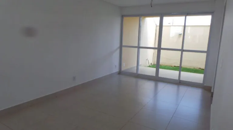 Imagem Casa de Condomínio com 3 Quartos à Venda, 114 m² em Moinho dos Ventos - Goiânia