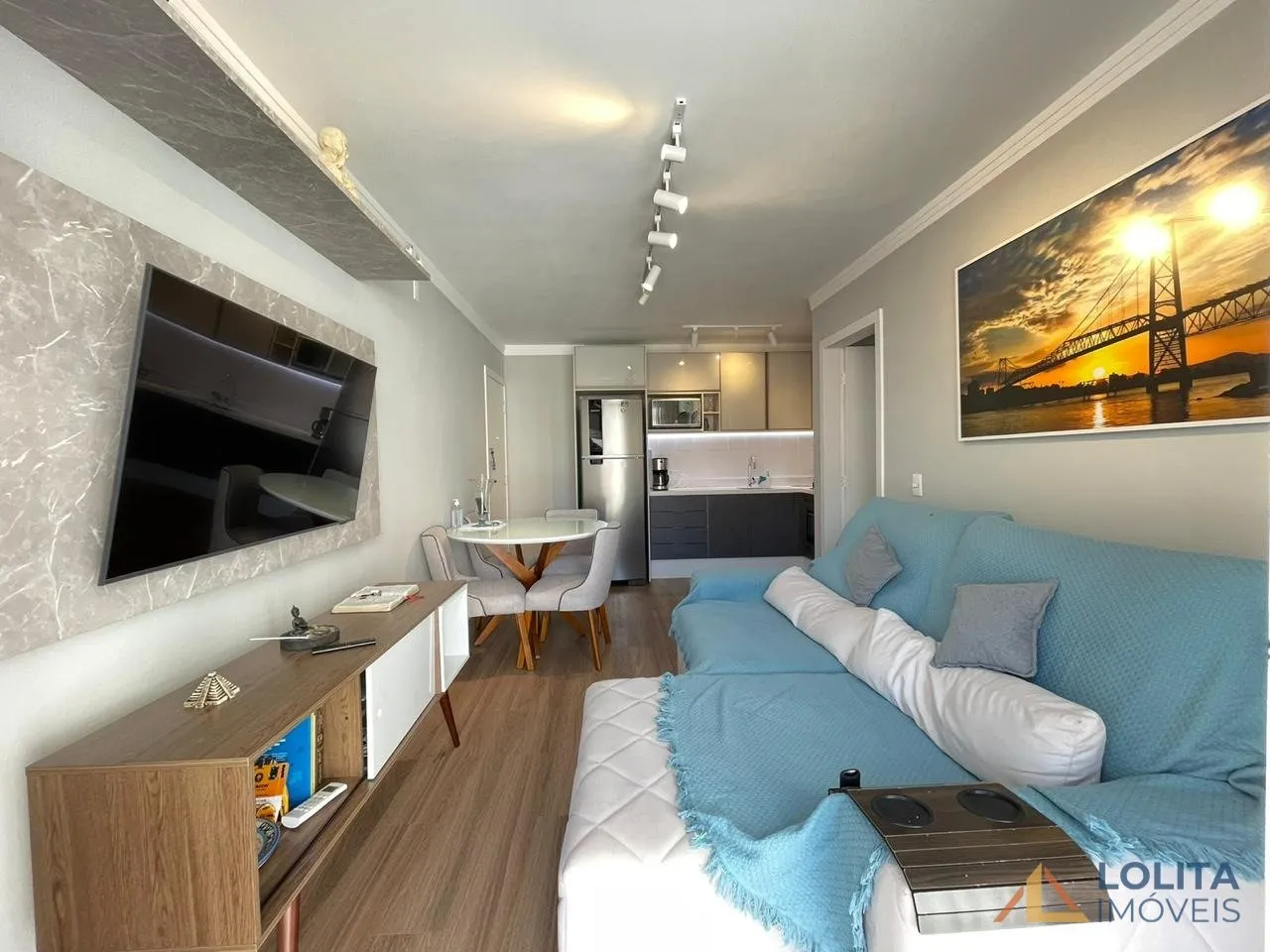 Imagem APARTAMENTO DE 1 QUARTO COM SACADA À VENDA, NO TRINDADE, FLORIANÓPOLIS/SC.