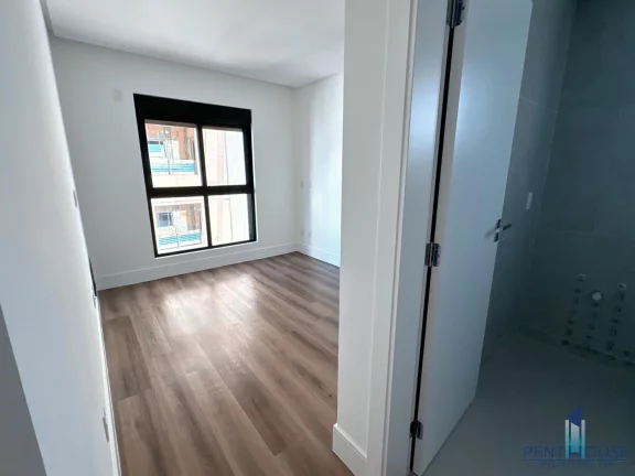 Imagem Apartamento Zona Central para Venda em Balneário Camboriú, CENTRO, 4 dormitórios, 2 suítes, 4 banheiros, 3 vagas