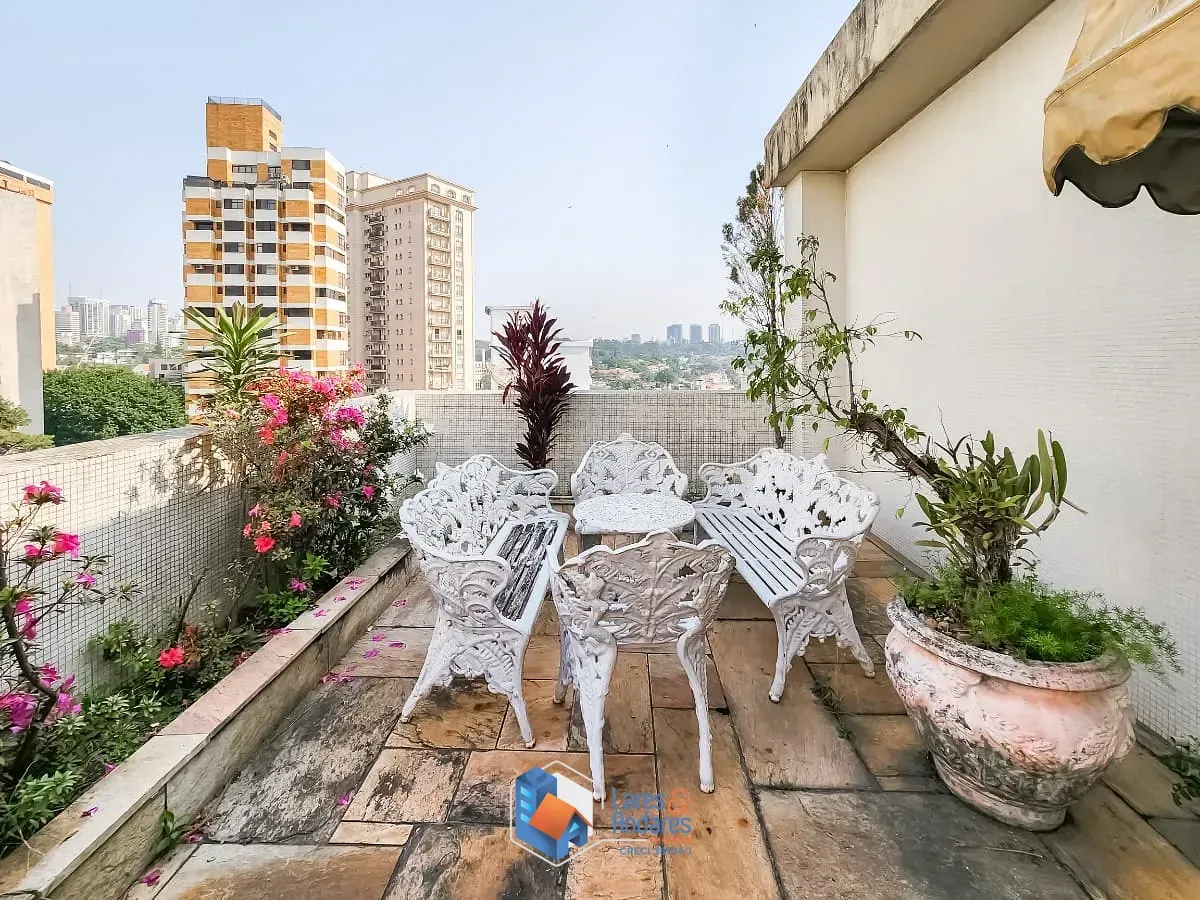 Imagem Cobertura para venda em Higienópolis com 3 quartos, sendo 3 suítes, 540m²