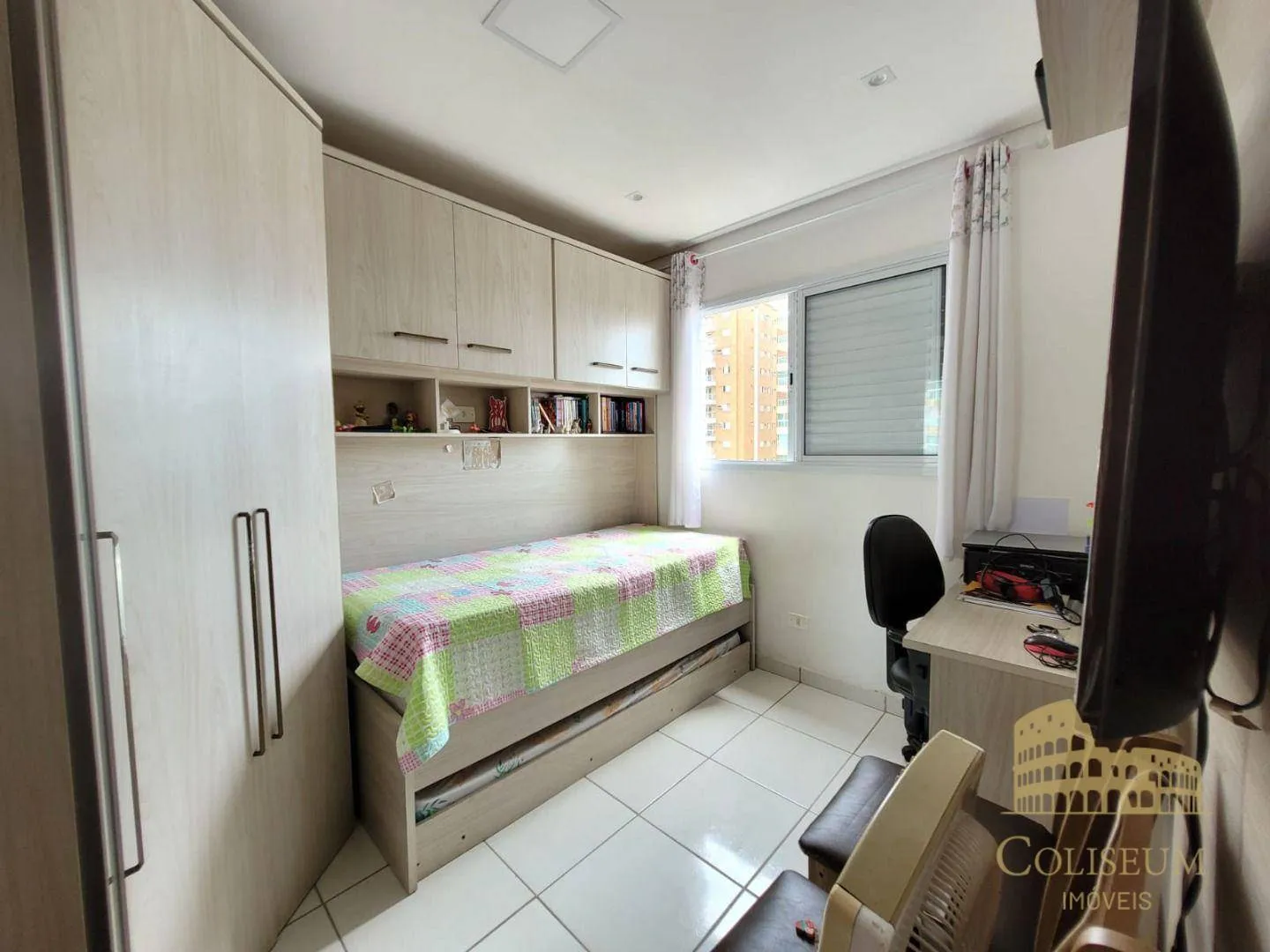 Imagem Apartamento com 3 dormitórios à venda, 105 m² por R$ 690.000,00 - Tupi - Praia Grande/SP
