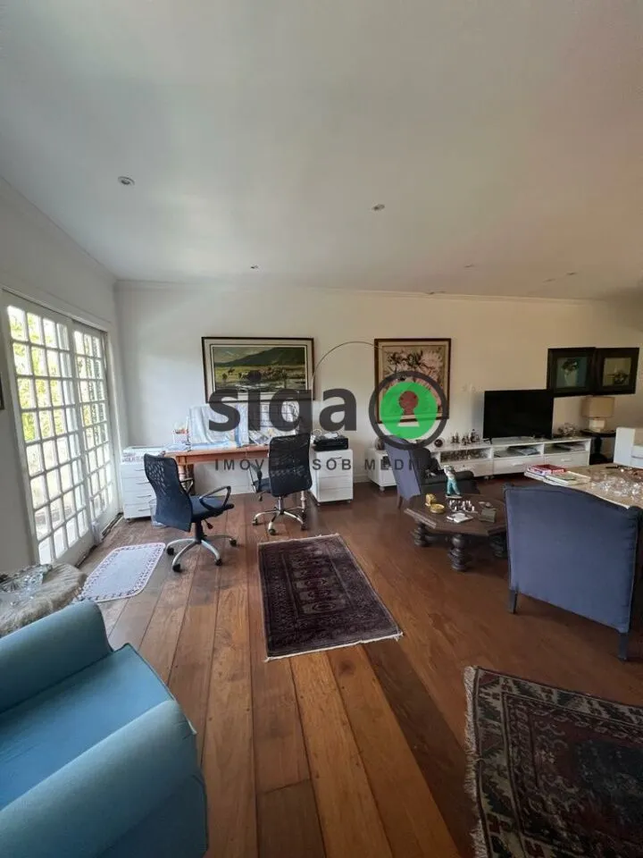 Imagem Casa a venda em condomínio fechado no Morumbi, de 420m, 3 quartos e 3 vagas.