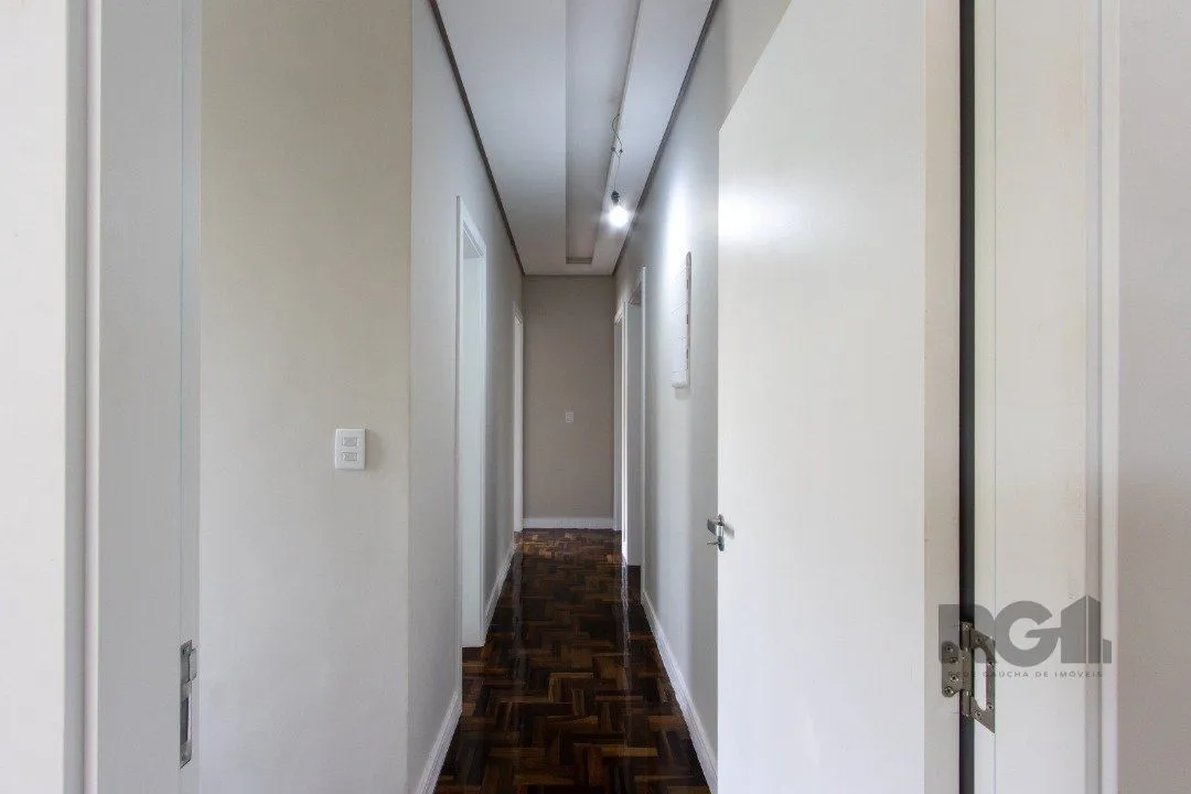 Imagem Casa | 3 quartos | 2 Suítes | 4 vagas cobertas | 260m2 Privativos | Bairro Santa Tereza