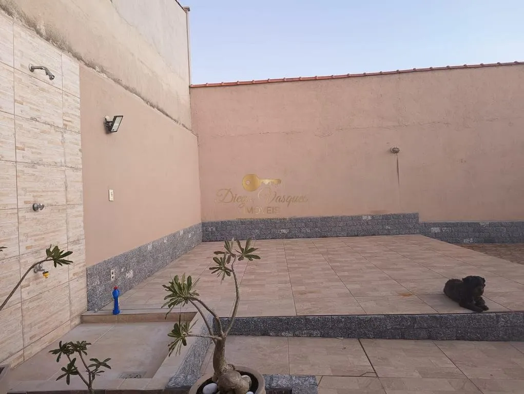 Imagem Casa em Condomínio para Venda em Maricá / RJ no bairro Parque Nanci