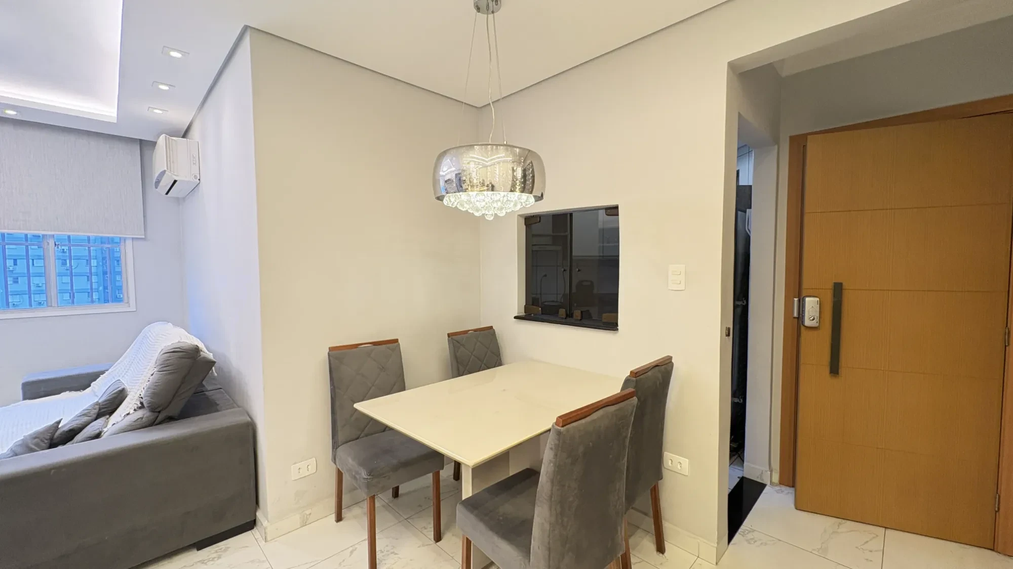 Imagem Apartamento com 2 Quartos à Venda ou Locação, 58 metros em Saboó - Santos