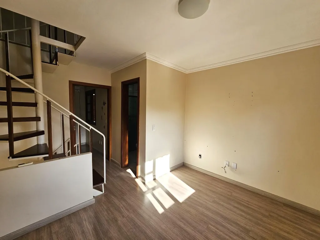 Imagem Casa de Condomínio em Teresópolis
