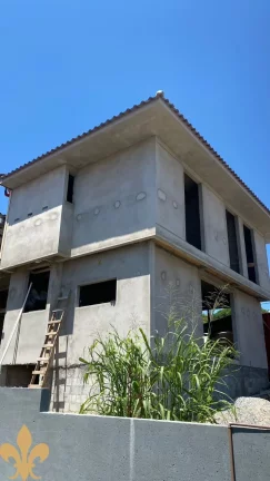 Imagem CASA RESIDENCIAL em SÃO JOSÉ - SC, SERRARIA