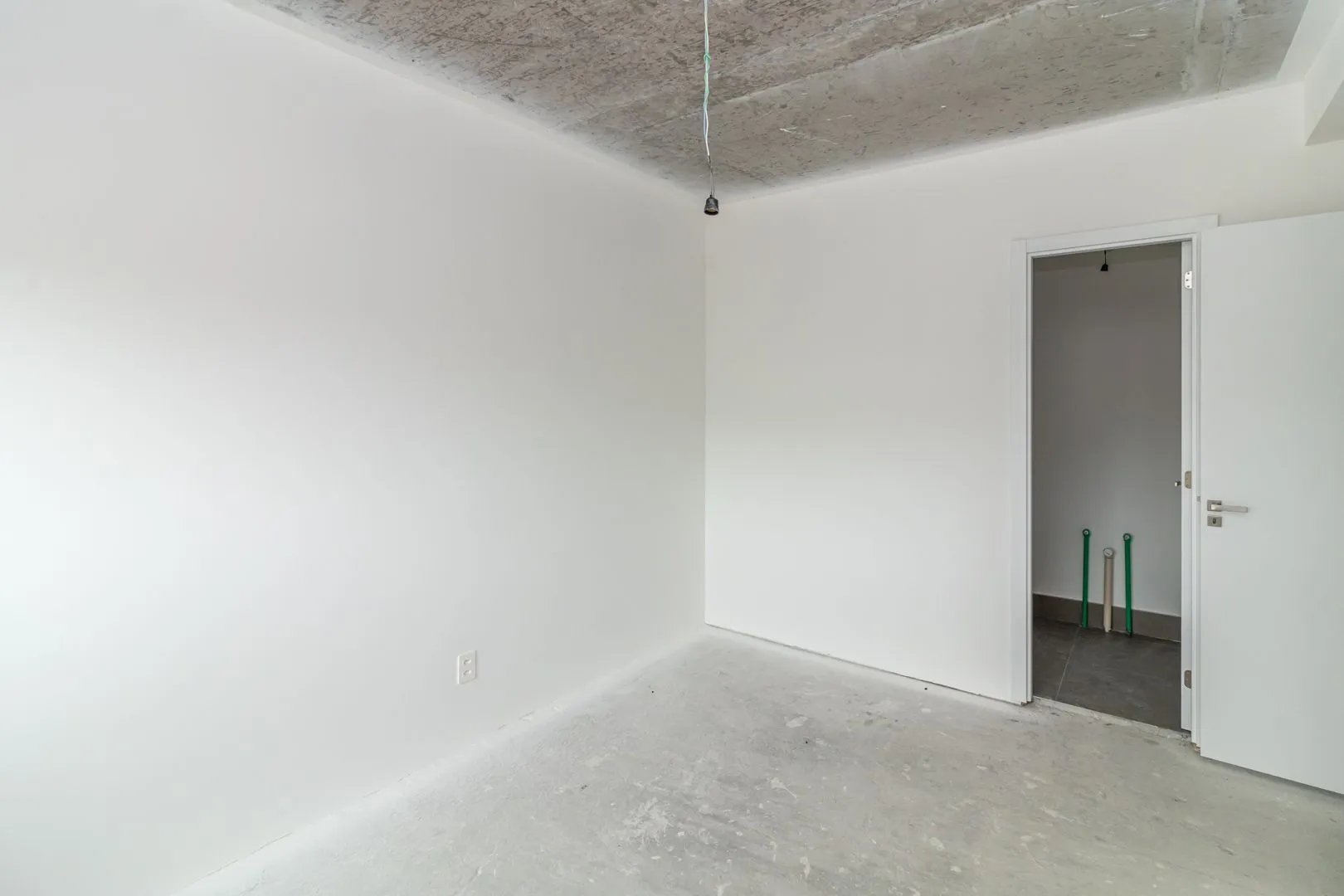 Imagem Apartamento no Go Cidade Baixa de 2 dormitórios vaga e infra DESOCUPADO