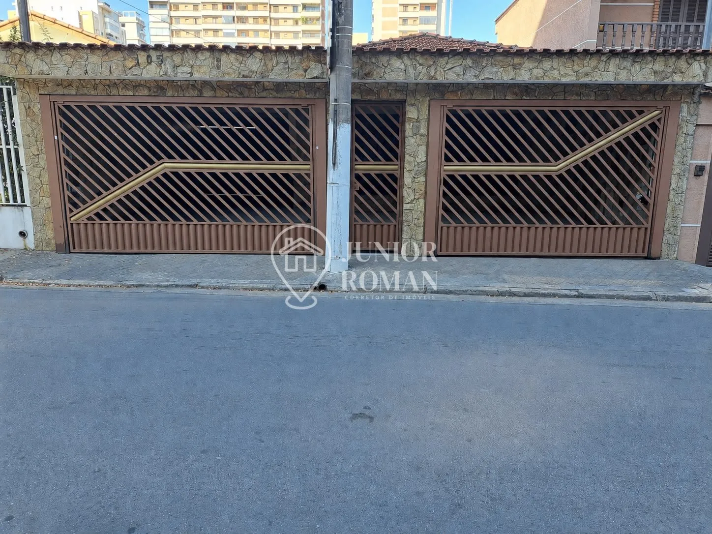 Foto do imóvel CASA 3 DORM l 184m² - JD DO MAR - SBC