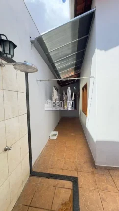 Imagem Casa à venda em Uberaba - 3 dormitórios, suítes, varanda gourmet!