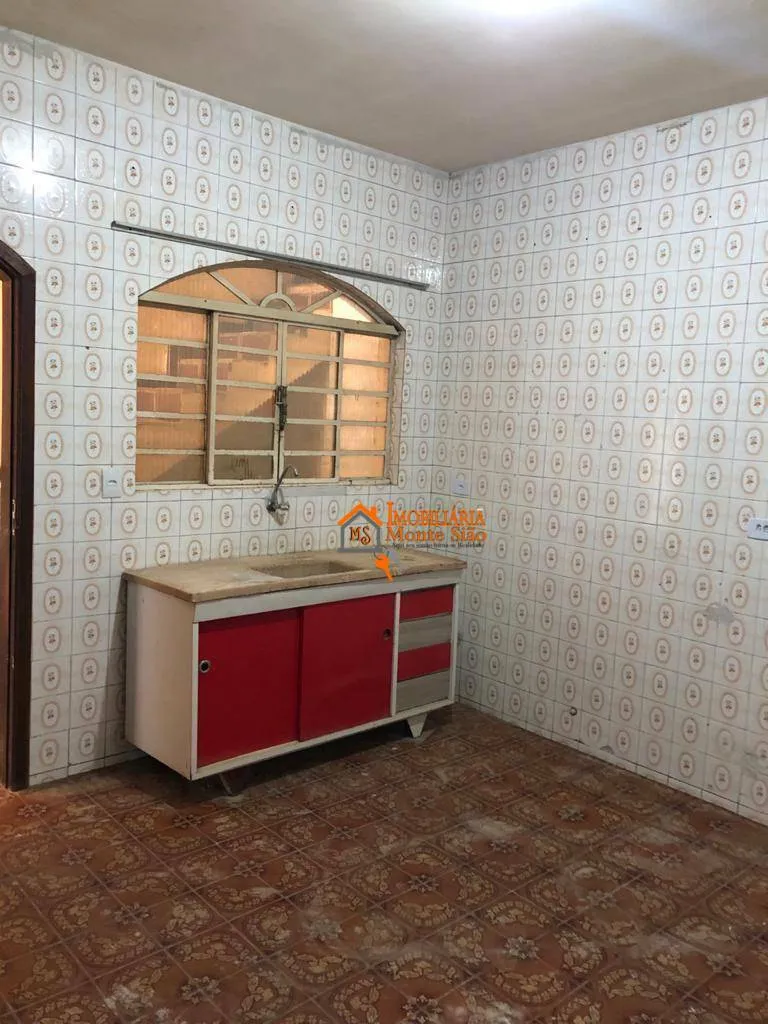 Imagem Sobrado com 7 dormitórios à venda, 268 m² por R$ 650.000,00 - Jardim Bela Vista - Guarulhos/SP