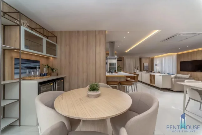 Imagem Apartamento Frente Mar para Venda em Balneário Camboriú, CENTRO, 4 dormitórios, 4 suítes, 6 banheiros, 4 vagas