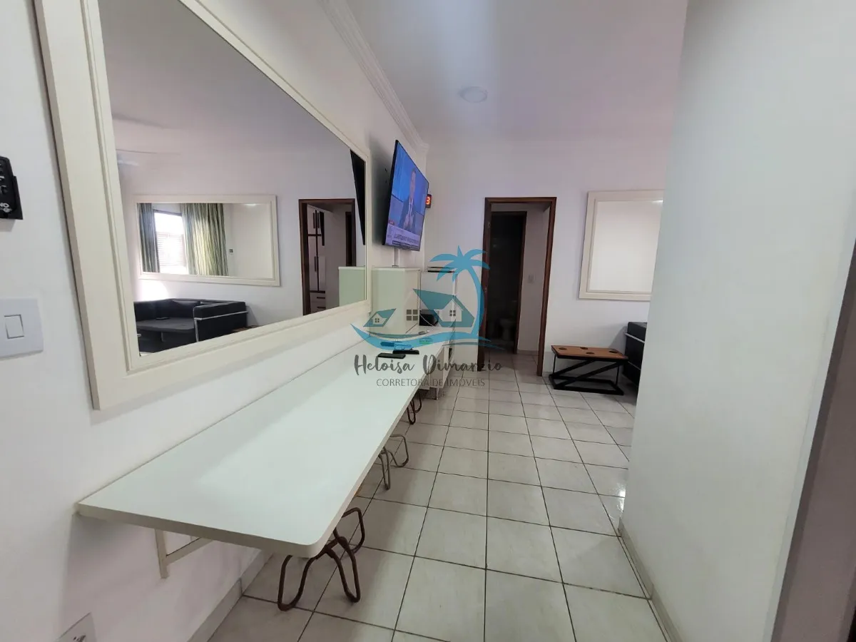 Imagem Ótimo apartamento com 2 suítes à venda a 50m da orla de Itaguá em Ubatuba