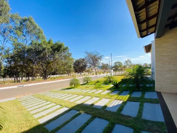 Imagem Casa à venda em Igarapé MG, condomínio Serra Verde.