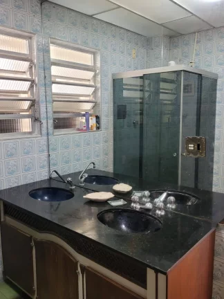Imagem Apartamento de 2 dormitórios à venda, 120 m²- Gonzaga - ao lado da praia