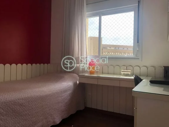 Imagem Apartamento de alto padrão com 176 m², 4 dormitórios sendo 3 suítes, living amplo, sala com 2 am...