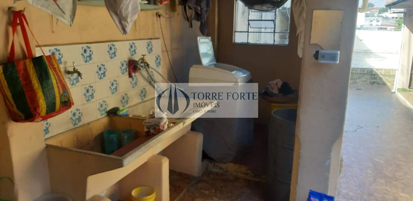 Imagem Casa 4 dormitórios 3 vagas na Vila Invernada