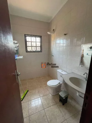 Imagem Sobrado com 3 dormitórios à venda, 178 m² por R$ 540.000,00 - Estância Balneária Belmira Novaes - Peruíbe/SP