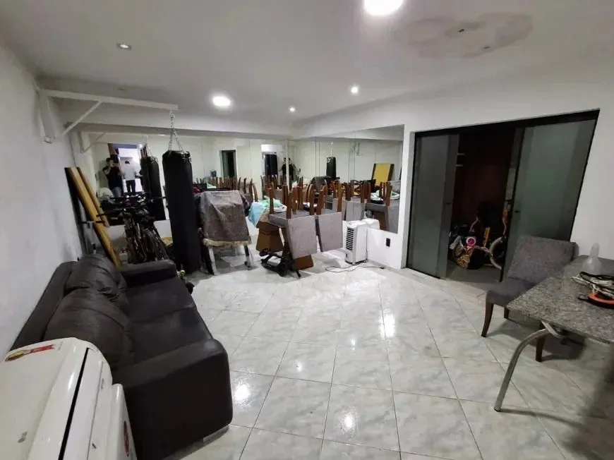 Imagem Casa para Venda em São Paulo, Parque Ipê, 3 dormitórios, 1 suíte, 2 banheiros, 2 vagas