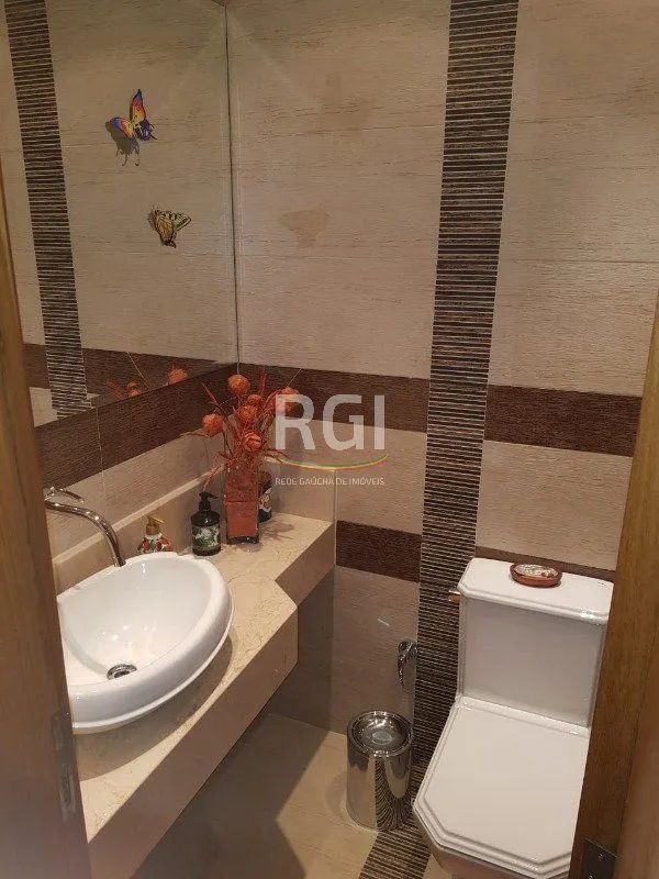 Imagem Casa para Venda - 300m², 3 dormitórios, sendo 1 suites, 4 vagas - Ipanema