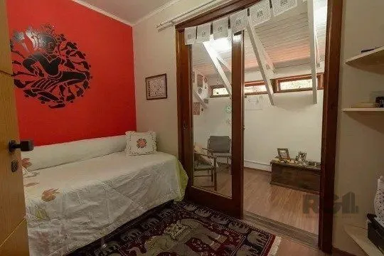 Imagem Casa de 4 dormitórios mobiliada para venda no Bairro Jardim Itu Sabara.