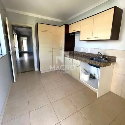 Imagem Baependi | 3 quartos (1 suíte) | 214m²