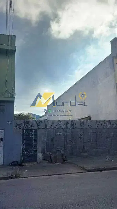 Imagem Terreno à Venda no Bairro Bom Pastor - 200 m² de Excelente Potencial