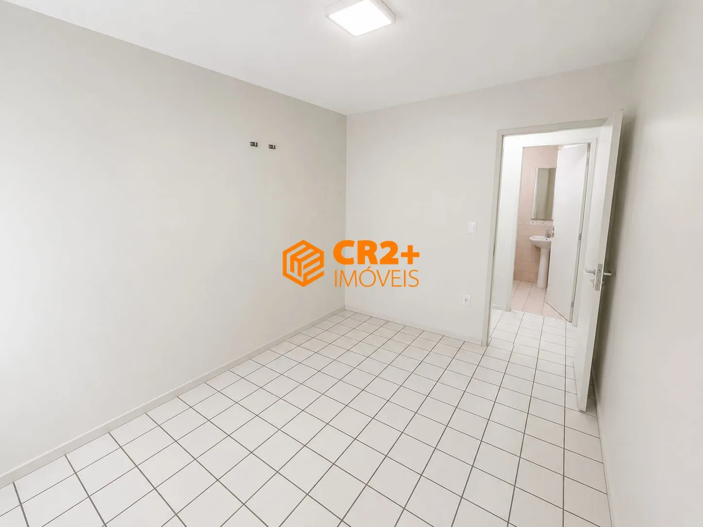 Imagem VENDO APARTAMENTO 110M2 PRÓXIMO AO SHOPPING RECIFE