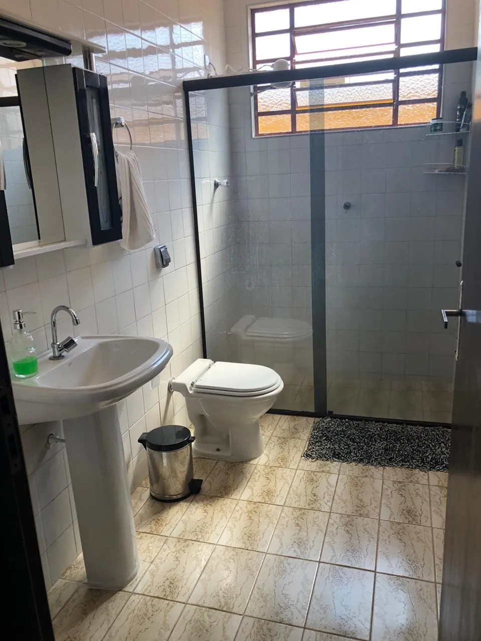 Imagem Casa à venda 3 Quartos, 1 Suite, 3 Vagas, 360M², São Benedito, Pindamonhangaba - SP