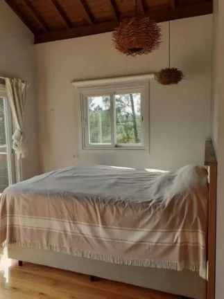 Imagem Linda Casa em Ibiraquera, Imbituba-SC - 2 Dormitórios, Próxima ao Mar e Lagoa