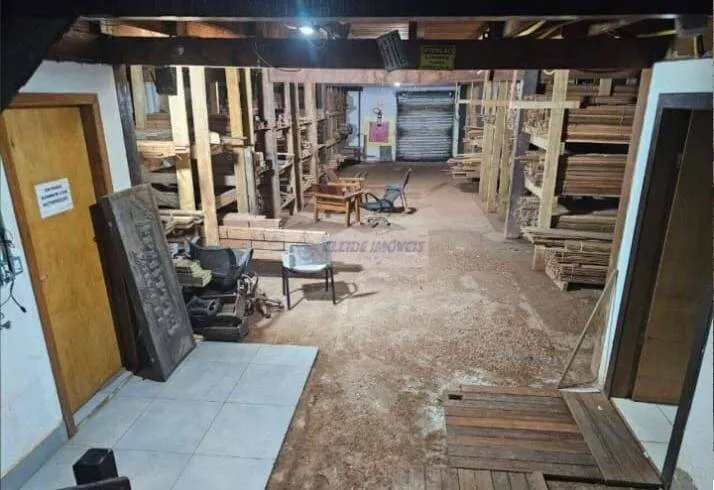 Imagem barracão comercial ao lado da Miguel Sutil