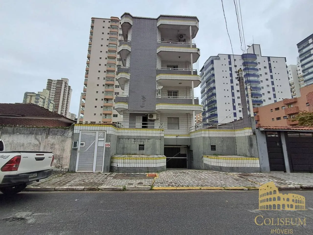 Foto do imóvel Apartamento com 1 dormitório à venda, 40 m² por R$ 230.000,00 - Tupi - Praia Grande/SP