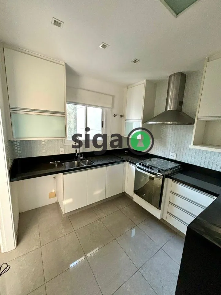 Imagem Apartamento Mobiliado à Venda no Panamby, 2 Suítes e 3 Vagas