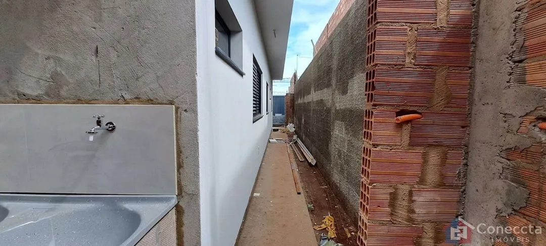 Imagem Casa com 3 dormitórios à venda, 231 m² por R$ 750.000,00 - Afonso Queiroz - Patos de Minas/MG