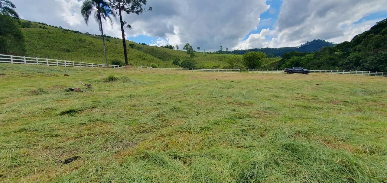 Chácara paradisíaca em Joanópolis por R$ 1.700.000,00!