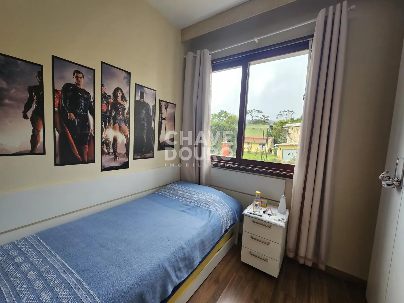 Imagem Apartamento de 3 quartos e varanda perto da Feirinha do Alto!