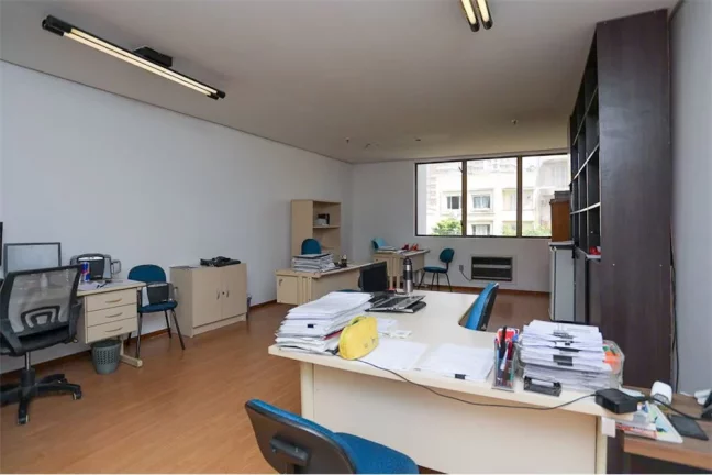Imagem Sala para venda no bairro Floresta em Porto Alegre