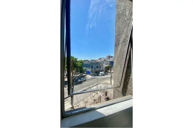 Imagem Sala para venda no bairro Moinhos de Vento em Porto Alegre