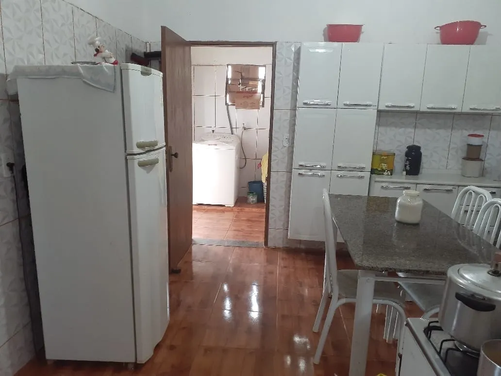 Imagem Chácara à venda 2 Quartos, 10 Vagas, 1260M², Goiabal, Pindamonhangaba - SP