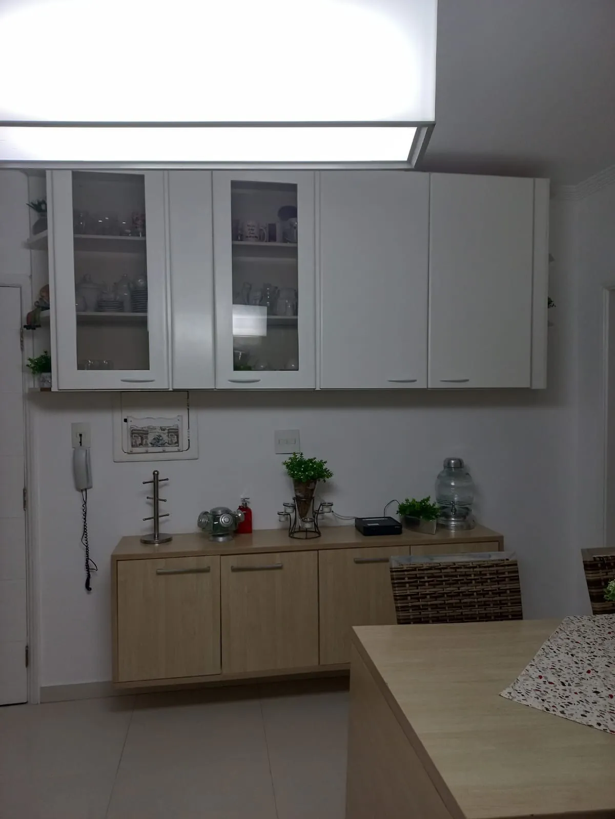 Imagem Encantador apartamento de 176m² no Condomínio Edifício Guarujá Tower à 300Mts da Praia