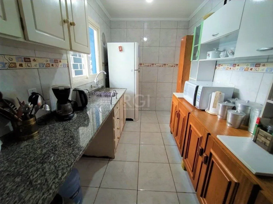 Imagem Casa para Venda - 150m², 4 dormitórios, sendo 3 suites, 2 vagas - Jardim Verde