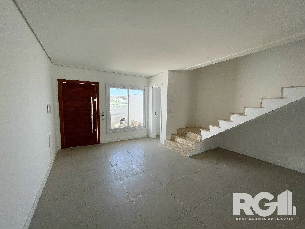 Imagem Casa em bairro planejado de Canoas com excelência em beleza e qualidade.