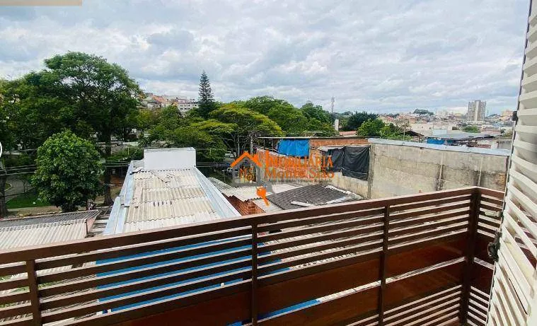 Imagem Sobrado com 3 dormitórios à venda, 194 m² por R$ 599.000,00 - Paraventi - Guarulhos/SP