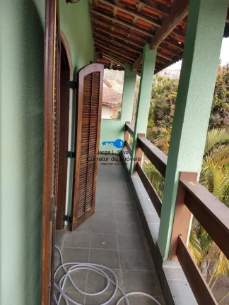 Imagem Sobrado 4 Dormitórios em Mairiporã A/T 445m2 A/C 198,65m2 !