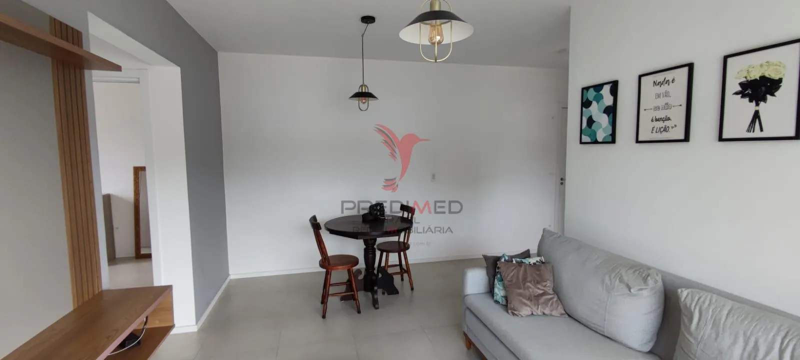 Imagem Apartamento com 2 quartos perto da Vila Germanica com Sacada e Churrasqueira