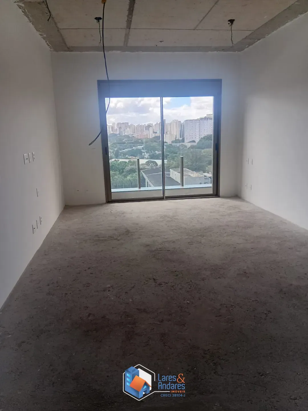 Imagem Apartamento para venda em Ibirapuera com 3 quartos, sendo 3 suítes, 240m²